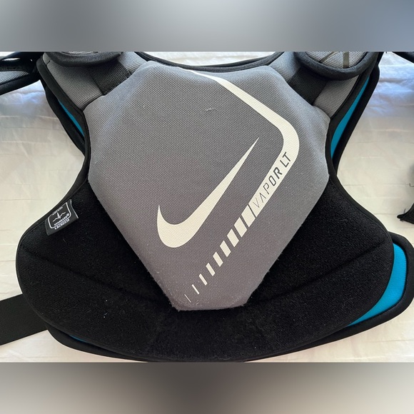 🥍 Nike Vapor LT Big Kids' Lacrosse Shoulder Pads (Sz: YL) 🥍 - Picture 6 of 13